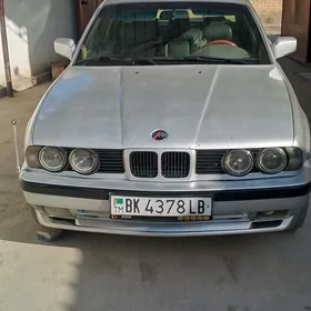 BMW 520 1990