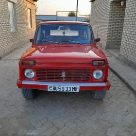 Lada Niva 1985