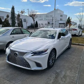 Lexus LS 500 2018