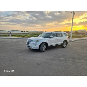 Ford Explorer 2019