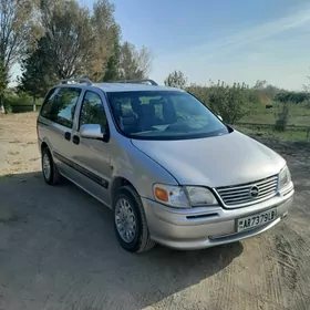 Opel Sintra 1999