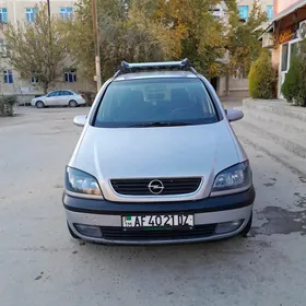 Opel Zafira 2002
