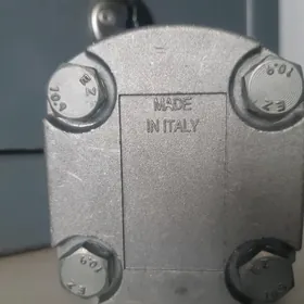 каток.енша.