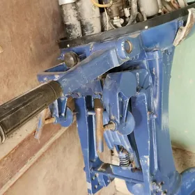 лодочный мотор