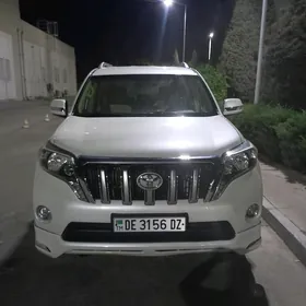 Toyota Land Cruiser Prado 2014