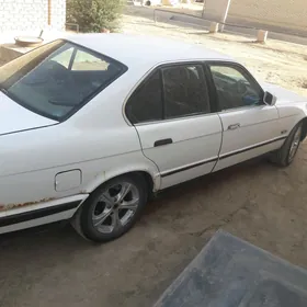 BMW 520 1989