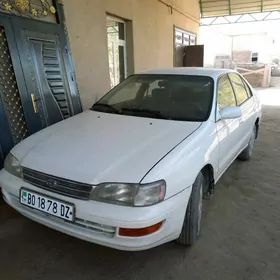 Toyota Corona 1992