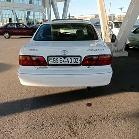 Toyota Avalon 1999