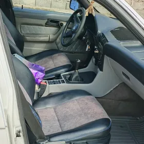 BMW 528 1992