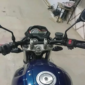 Yamaha Artistic 2014
