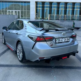 Toyota Camry 2020