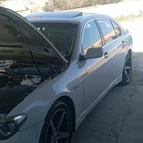BMW 745 2004