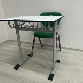 Okuwçy partasy