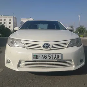 Toyota Camry 2013