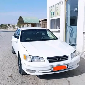Toyota Camry 2000