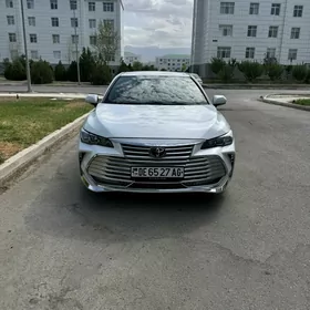 Toyota Avalon 2021