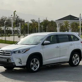 Toyota Highlander 2018