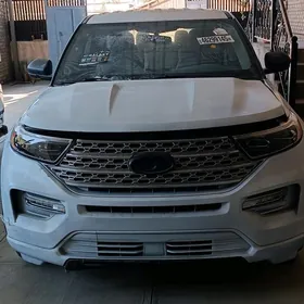 Ford Explorer 2022