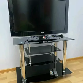 Телевизор с подставкой