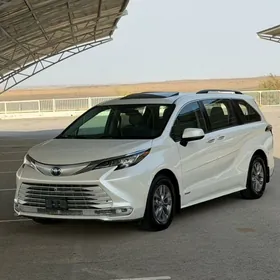 Toyota Sienna 2022