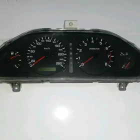 Nissan maksima tablo