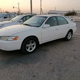 Toyota Camry 1998