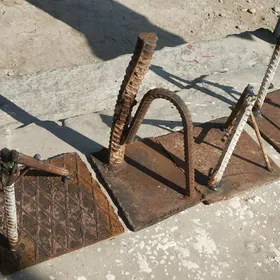 tumban içine dykylyan demir