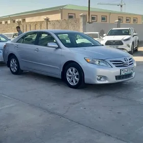 Toyota Camry 2010