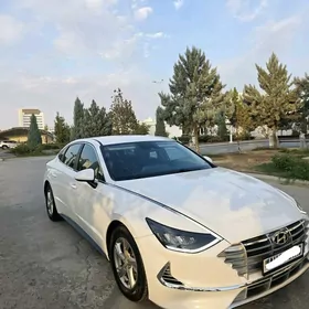 Hyundai Sonata 2021