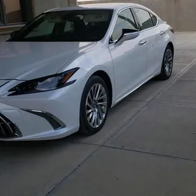Lexus ES 350 2020