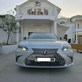 Lexus ES 350 2020