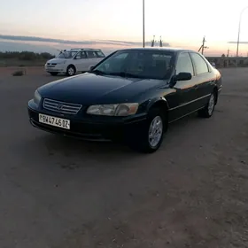 Toyota Camry 1999