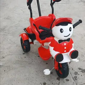 Detskiy welosiped motor