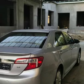 Toyota Camry 2012