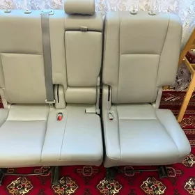 Highlander сиденье