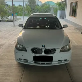 BMW E60 2003