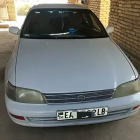 Toyota Corona 1993