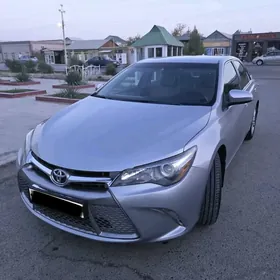Toyota Camry 2016