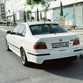 BMW E39 1999