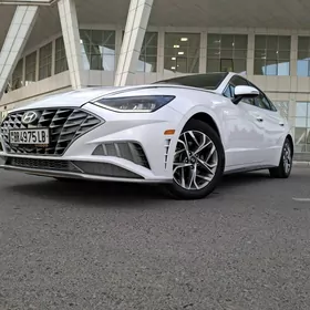 Hyundai Sonata 2022