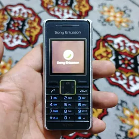 Sony Ericsson K200i prastoy