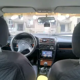 Opel Vectra 1992