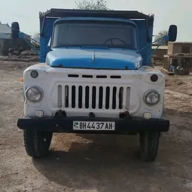 Gaz 53 1990