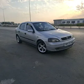 Opel Astra 2003