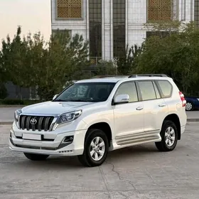 Toyota Land Cruiser Prado 2014