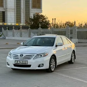 Toyota Camry 2010