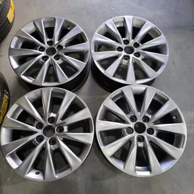 Aziyada XLE R17