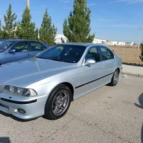 BMW E39 2003