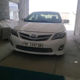 Toyota Corolla 2011