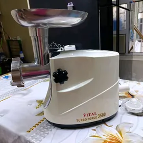 Мясорубка электрическая